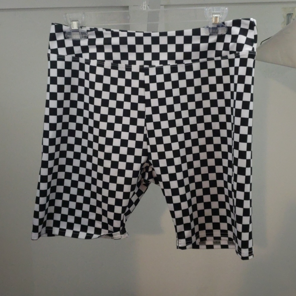Checkered biker shorts